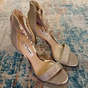 Nina New York Gold Sparkle Heels Size 8.5